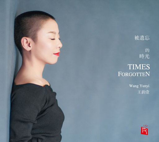 关小雨爆衣服的视频
